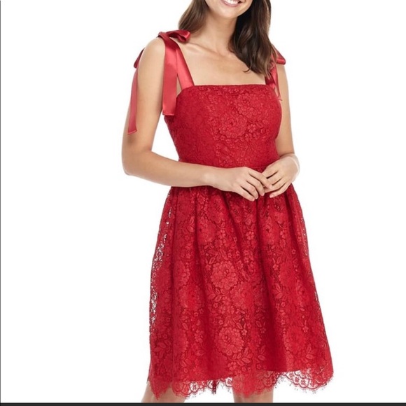 NWT GAL MEETS GLAM Lucia Satin Strap Lace - Picture 6 of 16